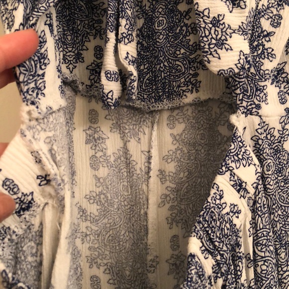 Floral Romper with tie back! - Picture 8 of 8